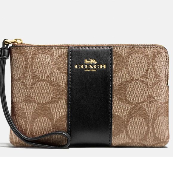 Coach Corner Zip Wristlet In Signature Canvas - Picture 1 of 2